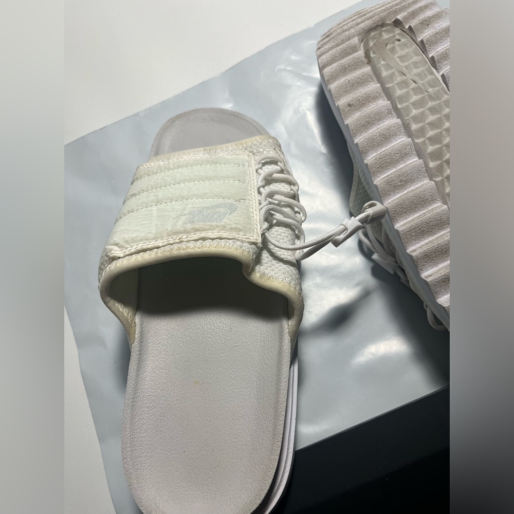 Nike Quilted Slide Sandals in Off-White - Picture 2 of 6